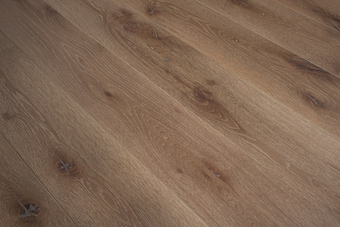 Liria White Oak